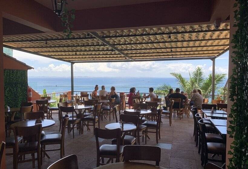 هتل Villa Salvador