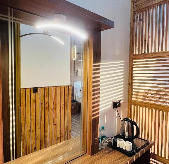 Merriment The Three Heavens Resort