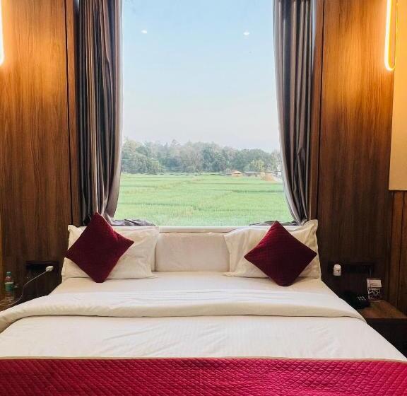 Merriment The Three Heavens Resort