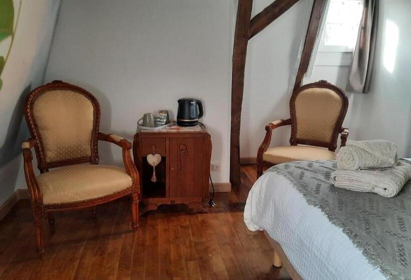 Пансион L Ostal De Gagnac