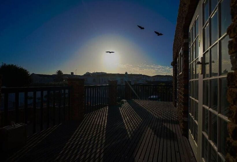 פנסיון Ocean Vibes