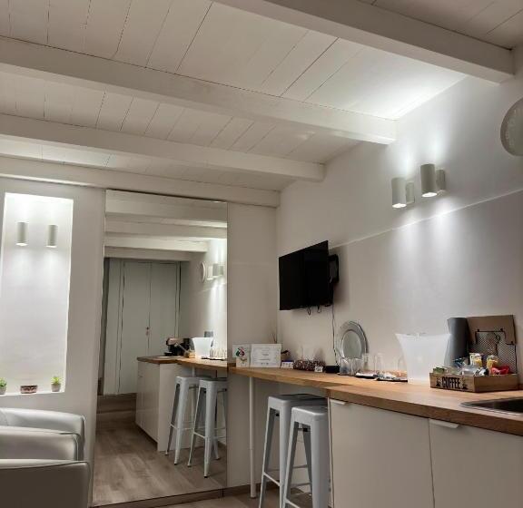 پانسیون Visavi  Luxury Room