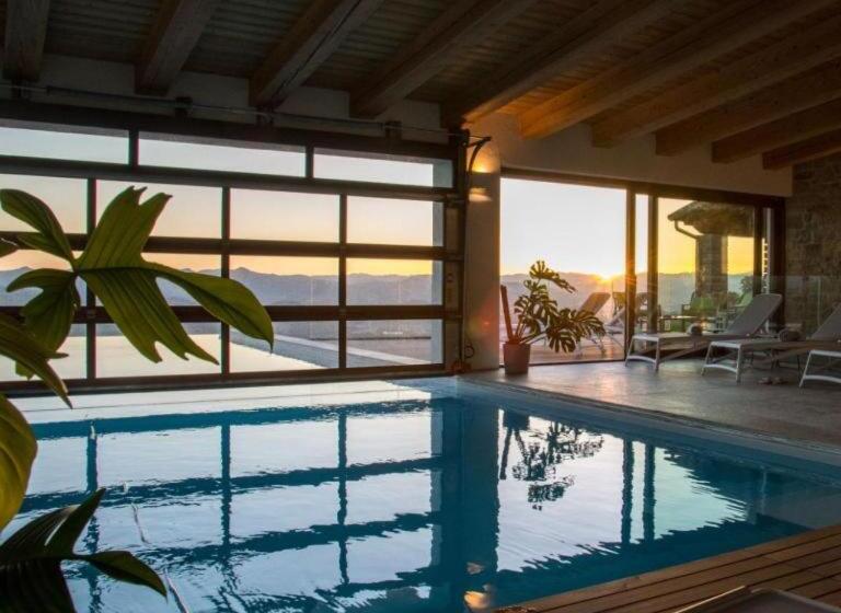 Курорт Aura Relais