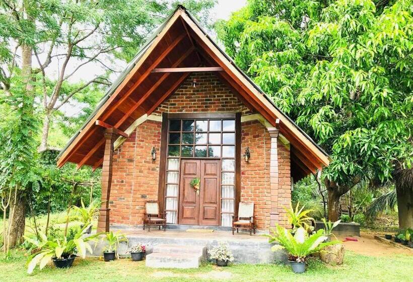 리조트 Gagees Lake View Cabana