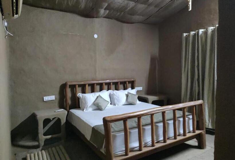 Resort Virsaa   The Captain S Mud Retreat