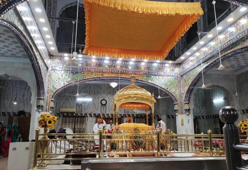 Resort Virsaa   The Captain S Mud Retreat