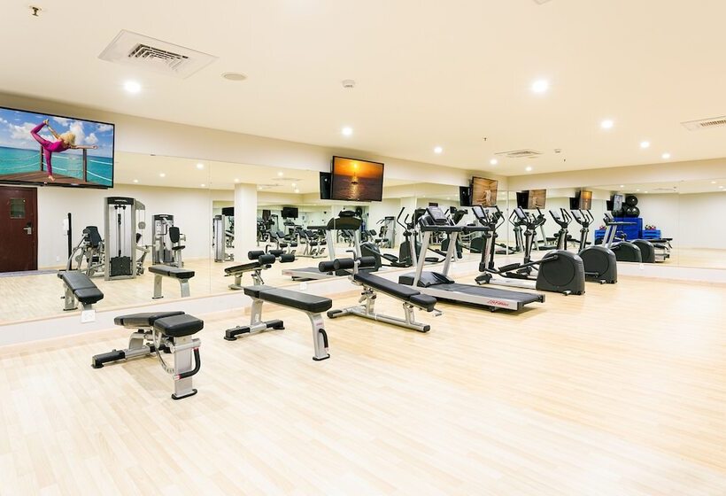 Royal Islander Club Resort La Plage