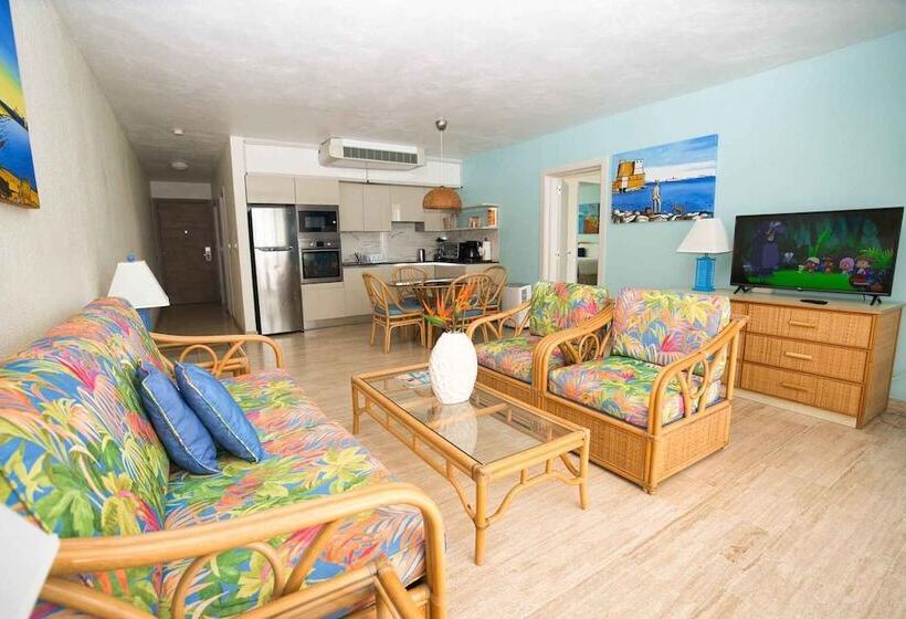 Royal Islander Club Resort La Plage