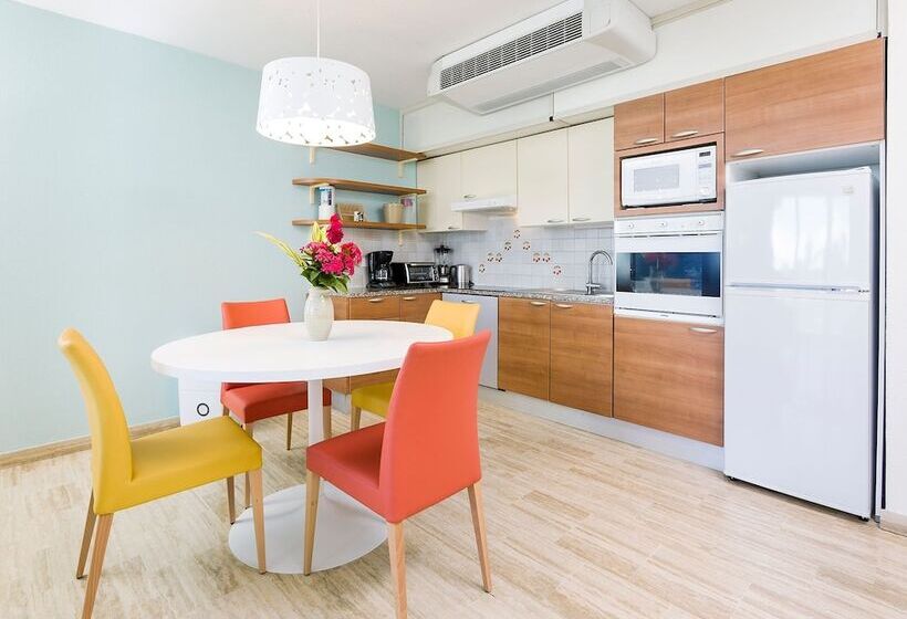 Royal Islander Club Resort La Plage