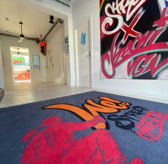 We Street Hostel   El Arenal Albergue Juvenil