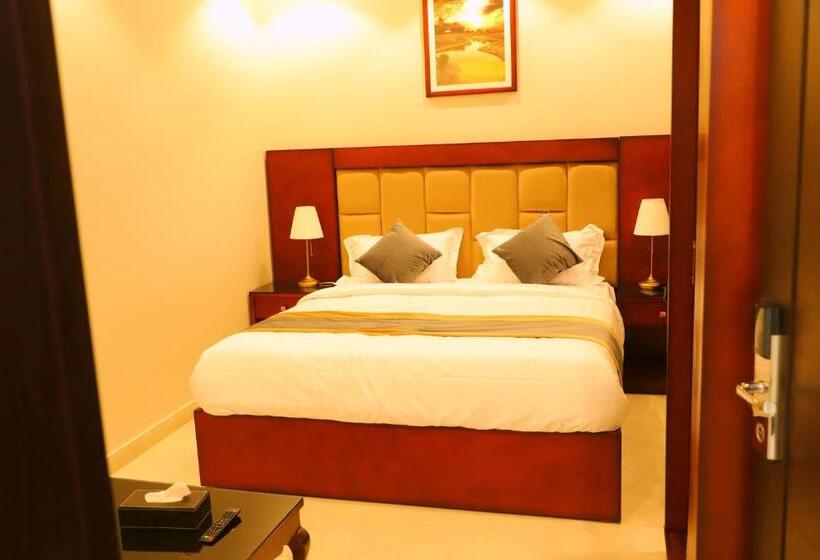 فندق الأفنيوز بالرس