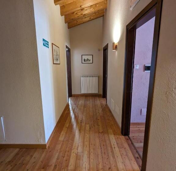 호스텔 Constancia Trattoria