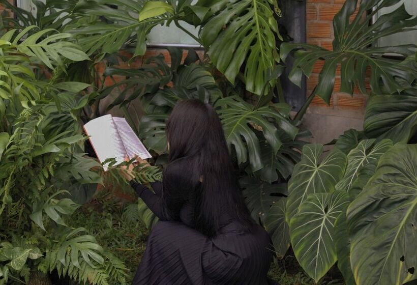 تختخواب و صبحانه Nang Nha Trong Dao