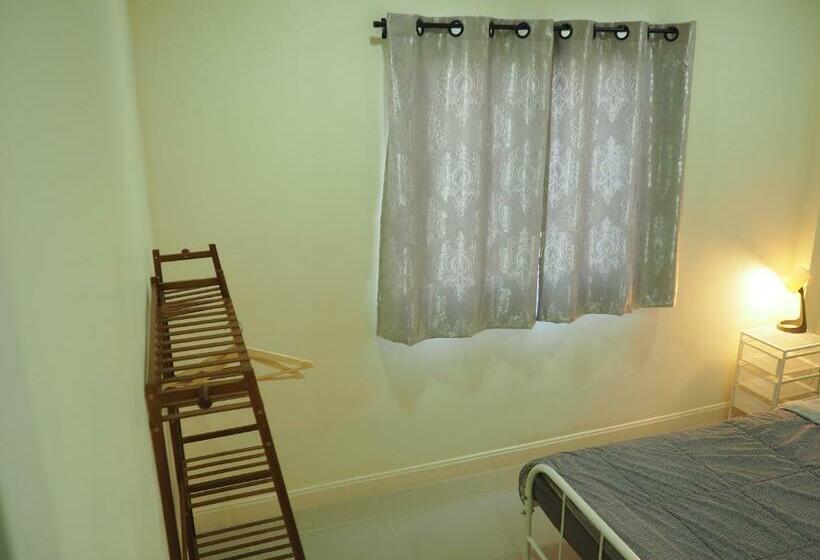 Bed&breakfast@bangpa In Hostel