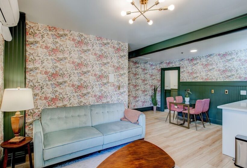 בית מלון כפרי Art City Inn