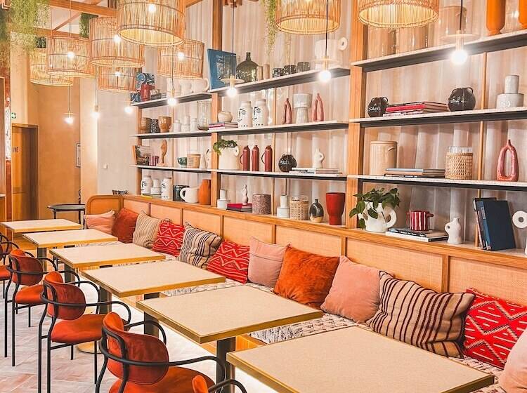 ホテル Bloom House Hôtel & Spa