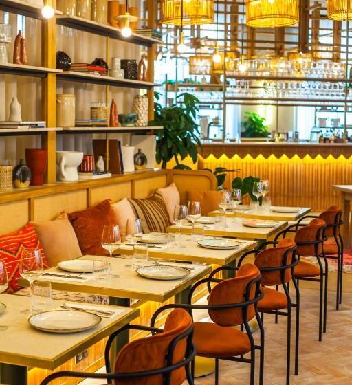 ホテル Bloom House Hôtel & Spa