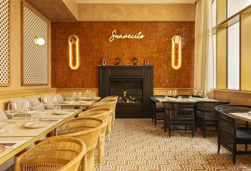 ホテル Bloom House Hôtel & Spa