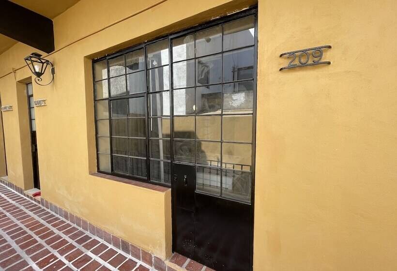 هتل Colmena Centro