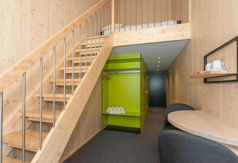 Отель Frutt Living