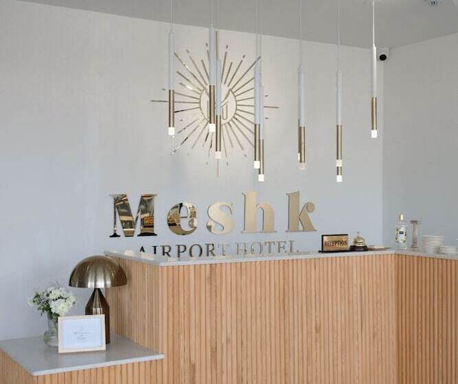 בית מלון כפרי Meshk Airport