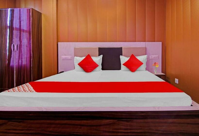 Flagship Hotel Pine View Villa