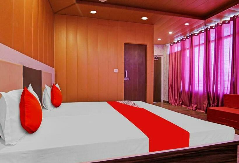 Flagship Hotel Pine View Villa