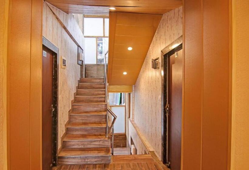 Flagship Hotel Pine View Villa