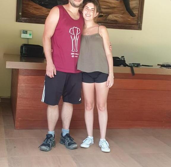 호텔 Tepraas Sigiriya