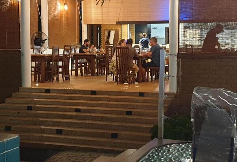 호텔 Tepraas Sigiriya