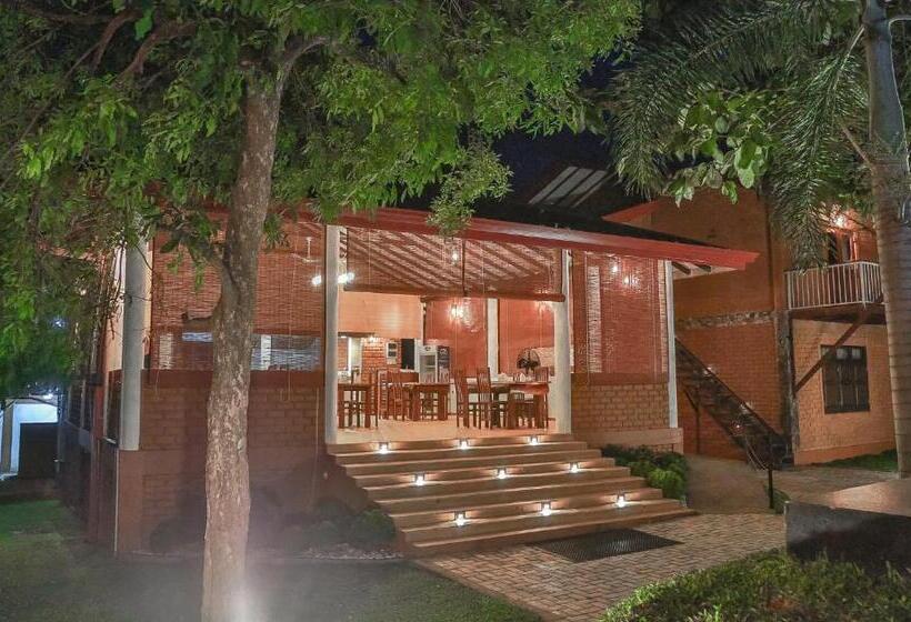 호텔 Tepraas Sigiriya