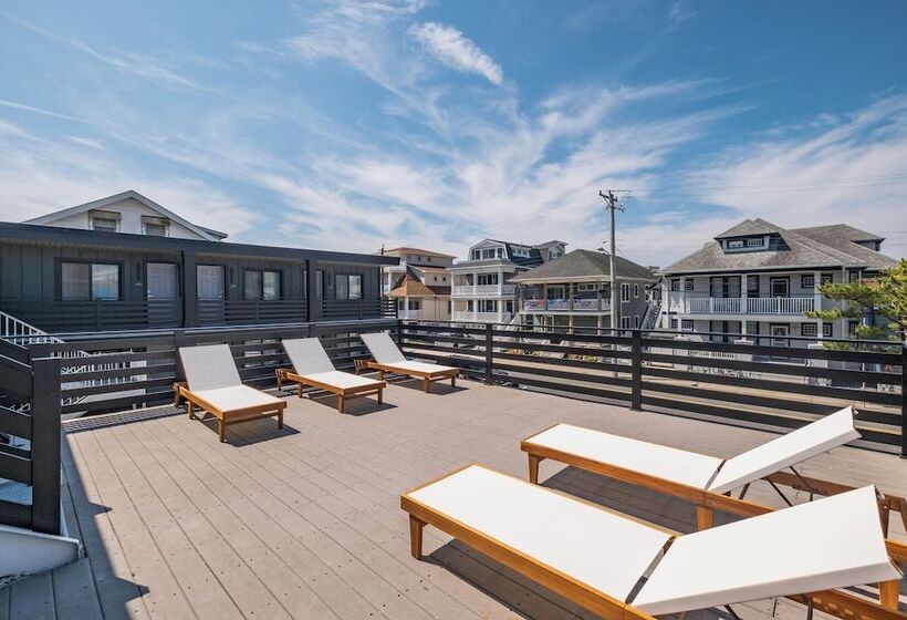 فندق The Surf Club