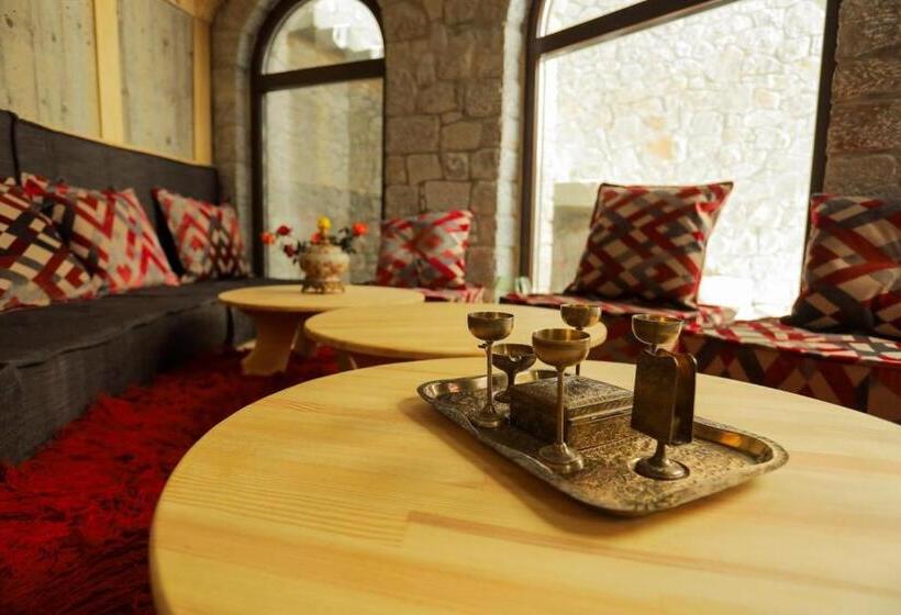 فندق Vila Strugu