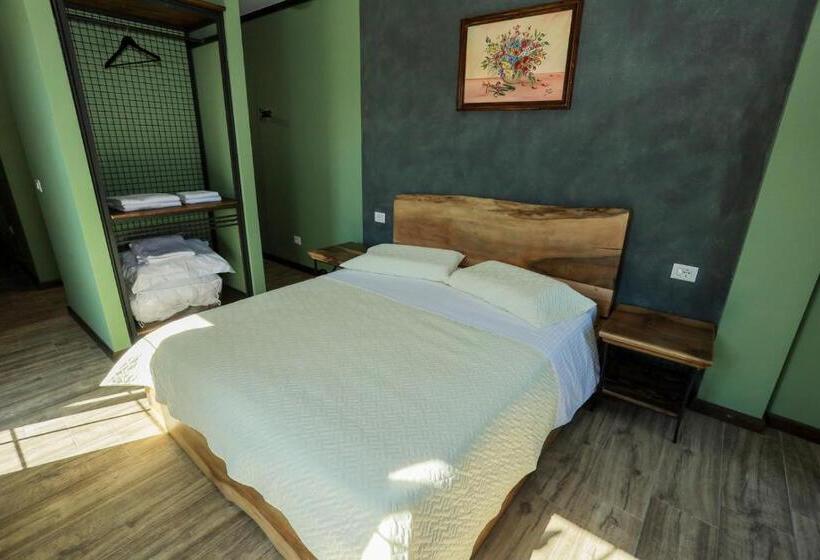 فندق Vila Strugu