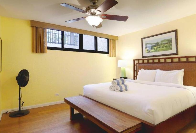 Papakea K303 2bed/2bath Stunning Ocean & Pool Views