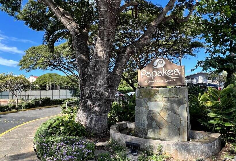 Papakea K303 2bed/2bath Stunning Ocean & Pool Views