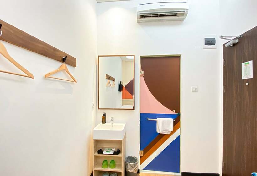 Alhambra Hotel Banda Aceh