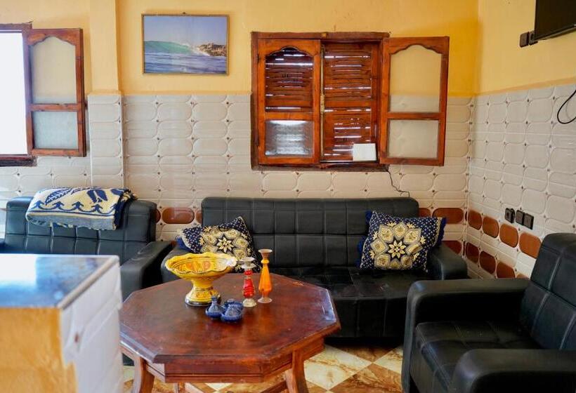 پانسیون Be Free Surfhouse