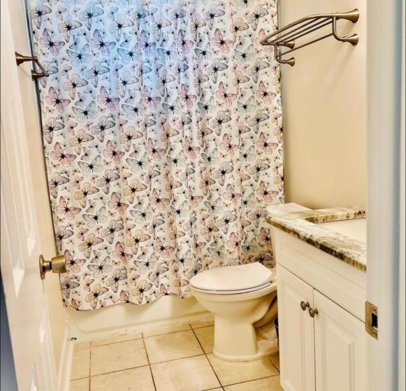 بنسيون Cheerful Home With Two Bedrooms