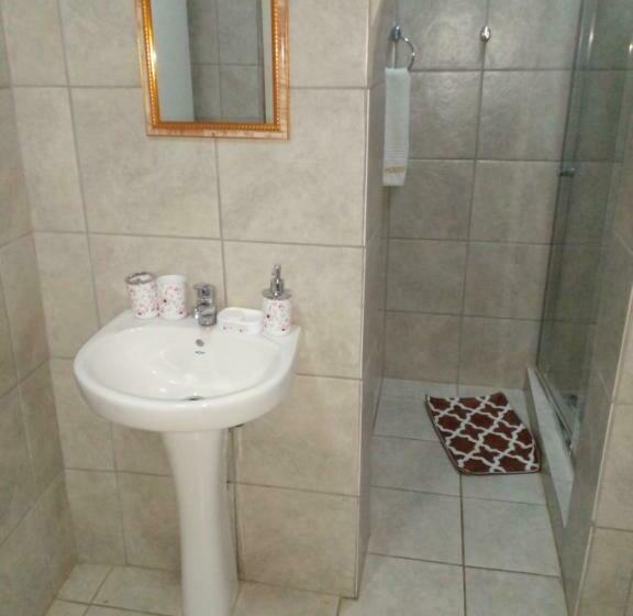 膳宿费 Lalamnandzi 4 Guesthouse