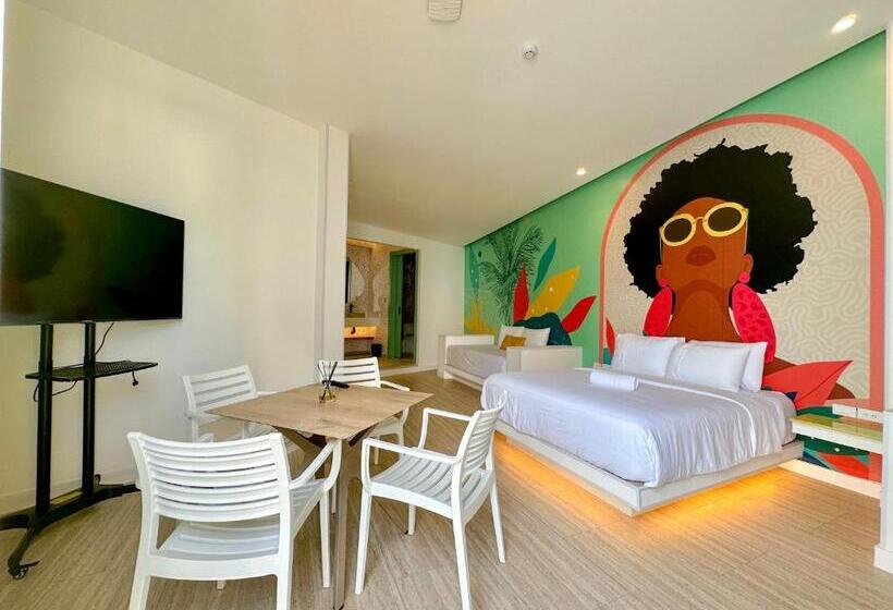 פנסיון Nomadic Design