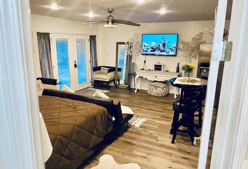 膳宿费 Serenity Home