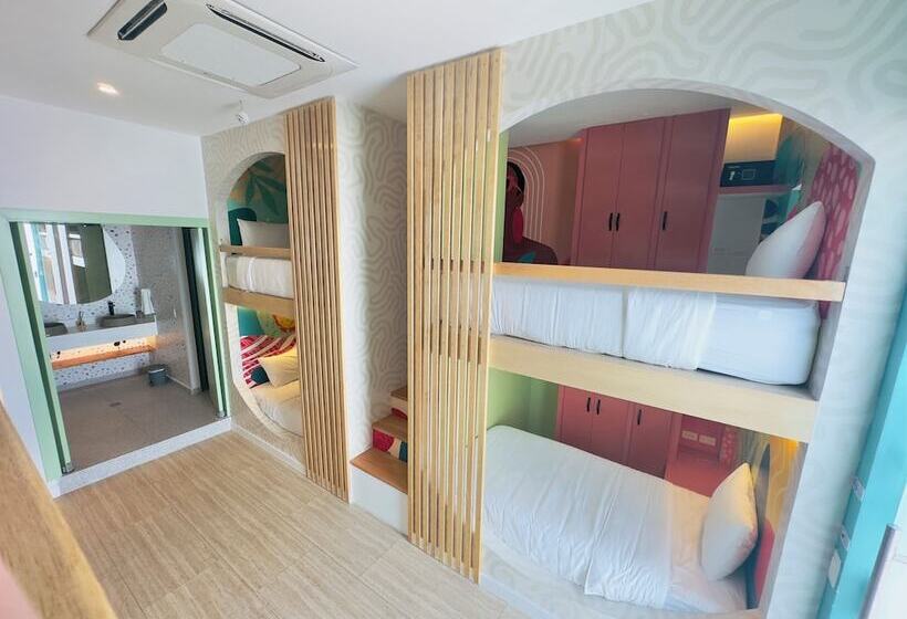 פנסיון Nomadic Design