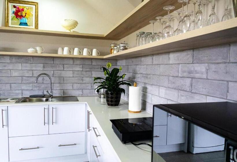 Пансион Verdant Hills