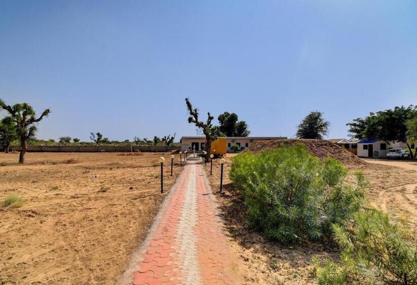 منتجع Collection O Green Valley Farm