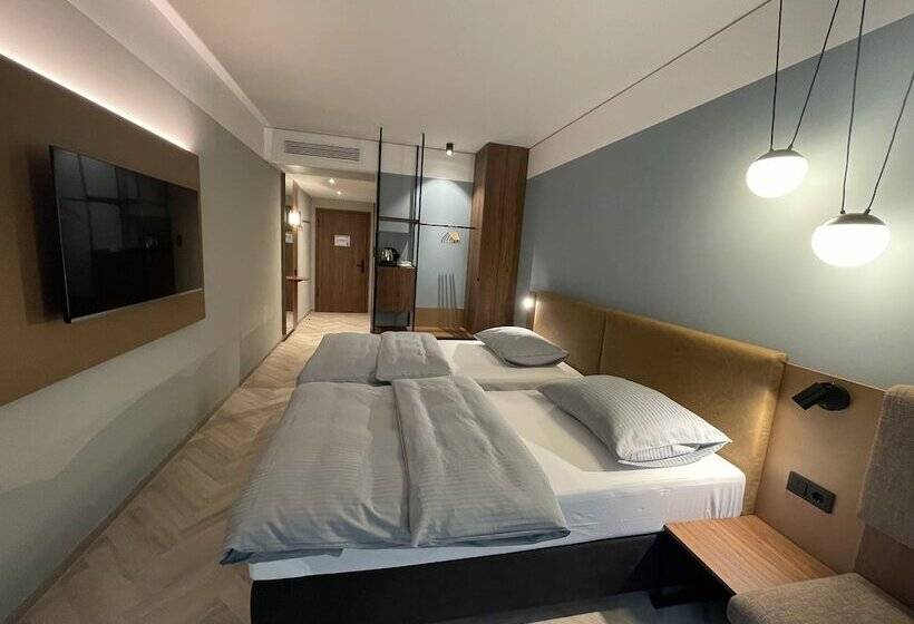 Stadthotel Neumarkt Mitte