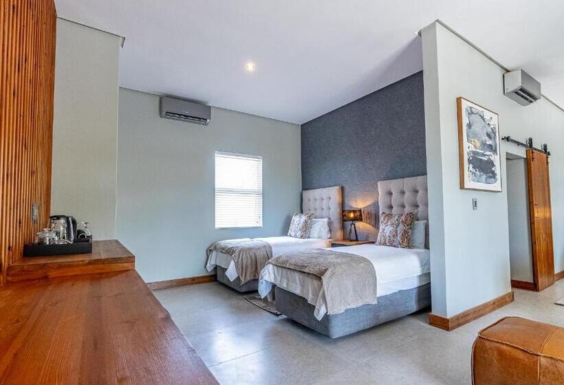 Beach Wood Boutique Hotel & Resort