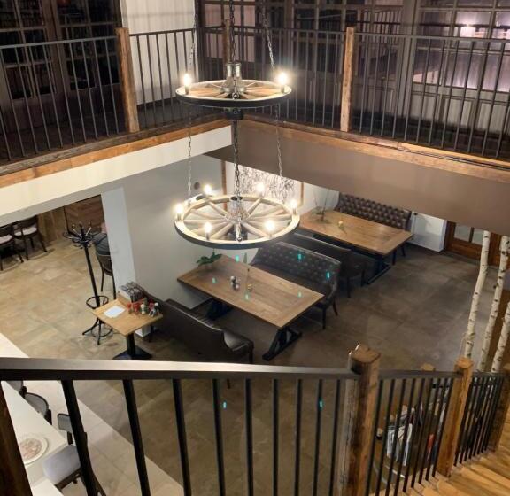 مبيت وإفطار A Fogadó