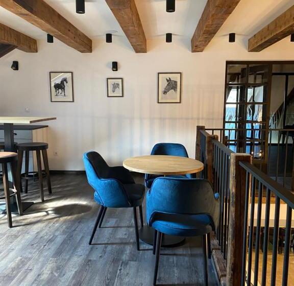 مبيت وإفطار A Fogadó