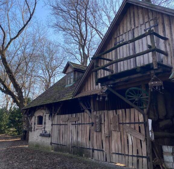 مبيت وإفطار A Fogadó